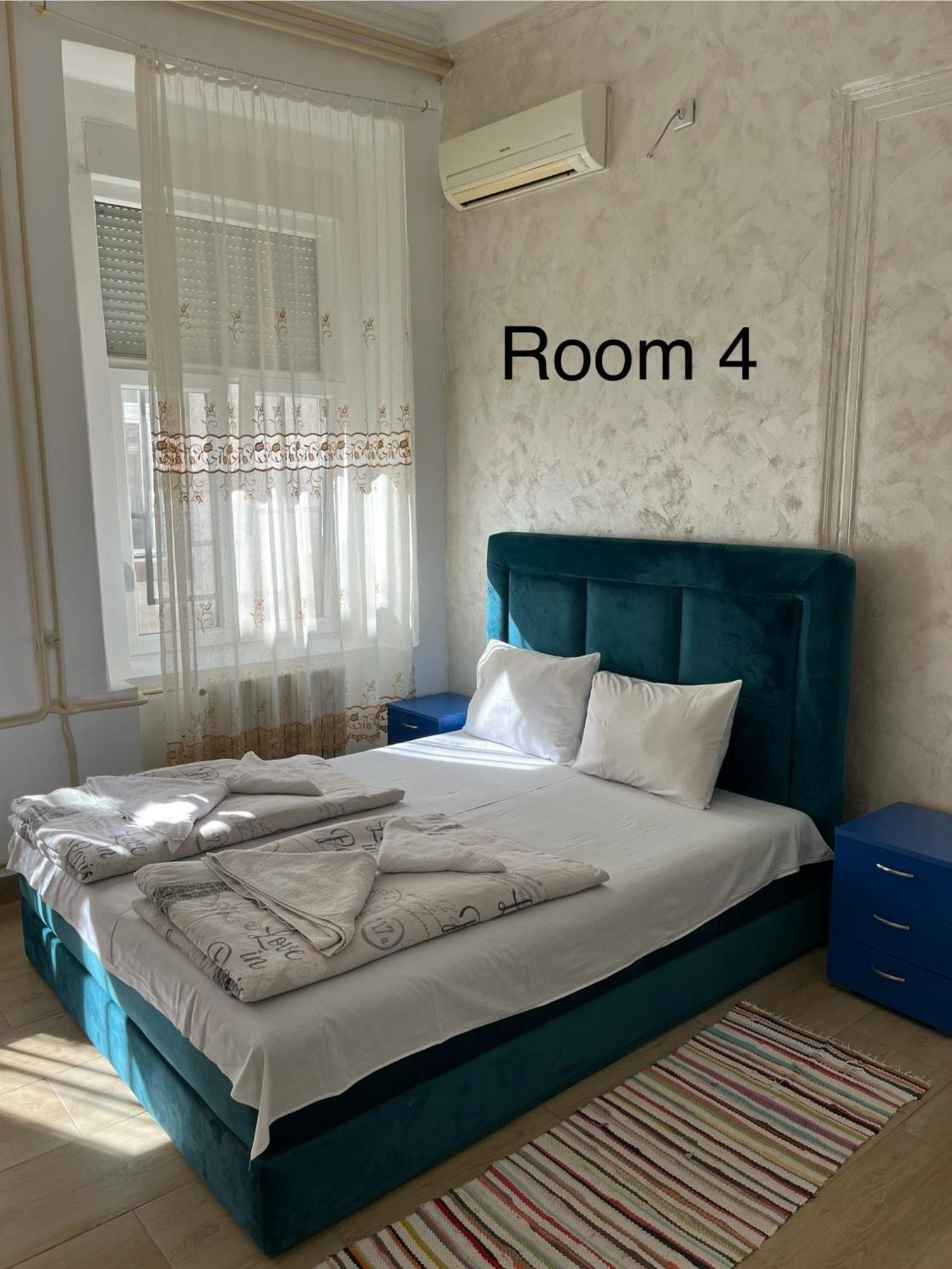 Sobe Sa Sopstvenim Kupatilom Private Rooms Bathroom In Center Novi Sad Extérieur photo